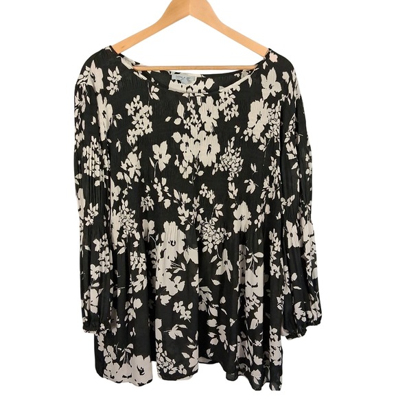 Floral & Ivy Tops - Floral & Ivy Floral Print Tunic Top Pleated Balloon Sleeve Blouse 3X Cottagecore